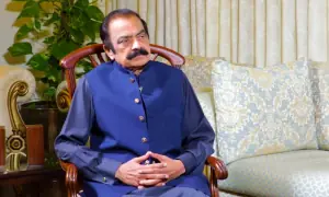 ضمنی انتخابات میں ضابطۂ اخلاق کی خلاف ورزی پر رانا ثنا اللہ کو نوٹس جاری