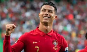 فیفا نے رونالڈو کی دو میچوں پر پابندی معطل کر دی