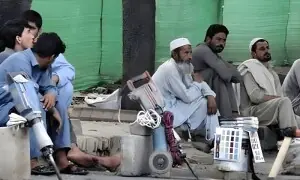 پاکستان میں 80 لاکھ افراد بے روز گار، کون سا صوبہ زیادہ متاثر؟