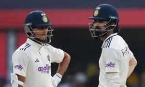 بھارتی بیٹرز اسپنرز کے خلاف اچانک ناکام کیوں ہونے لگے؟