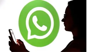 روس نے واٹس ایپ پر مکمل پابندی کی دھمکی دے دی روس نے واٹس ایپ پر مکمل پابندی کی دھمکی دے دی