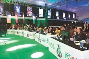 پی ایس ایل ٹیم نیلامی:غیر سنجیدہ افراد سے بچنے کے لیے بڈنگ فیس مقرر پی ایس ایل ٹیم نیلامی:غیر سنجیدہ افراد سے بچنے کے لیے بڈنگ فیس مقرر