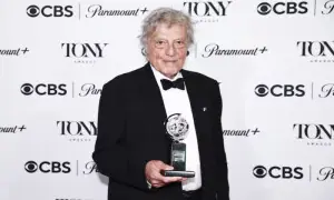 Tom Stoppard, playwright who dazzled with verbal gymnastics, dies aged 88