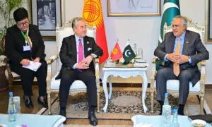 Dar, Kyrgyz minister reaffirm commitment to strengthen bilateral ties