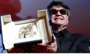 ایرانی ہدایت کار کو امریکہ میں ایوارڈ، اپنے ملک میں قید کی سزا