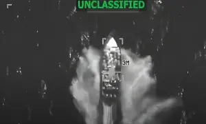 امریکا کا مشرقی بحرالکاہل میں منشیات بردار کشتی پر ایک اور حملہ،4 افراد ہلاک