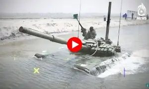 جہازوں کے بعد بھارتی ٹینک بھی ڈوبنے لگے
