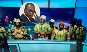 مغربی افریقی ملک میں فوج کا اقتدار سنبھالنے کا اعلان، صدر برطرف مغربی افریقی ملک میں فوج کا اقتدار سنبھالنے کا اعلان، صدر برطرف