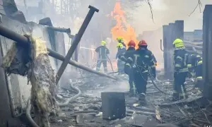 روس کا یوکرین پر کنزال ہائپر سونک میزائل سے حملہ، توانائی اور صنعتی تنصیبات روس کا یوکرین پر کنزال ہائپر سونک میزائل سے حملہ، توانائی اور صنعتی تنصیبات