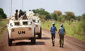 سوڈان: بنگلہ دیشی فوجیوں کو بچانے کے لیے پاک فوج کے آپریشن کی خبروں پر بنگلہ دیشی فوج کی وضاحت سوڈان: بنگلہ دیشی فوجیوں کو بچانے کے لیے پاک فوج کے آپریشن کی خبروں پر بنگلہ دیشی فوج کی وضاحت