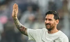 میسی کا دہلی دورہ : ایک مصافحے کا ایک کروڑ میسی کا دہلی دورہ : ایک مصافحے کا ایک کروڑ