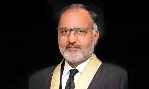 چیئرمین این آئی آر سی جسٹس (ر) شوکت عزیز صدیقی عہدے سے مستعفی