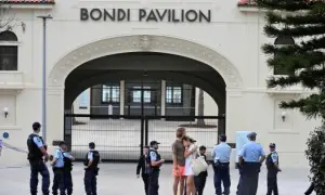 سڈنی بیچ فائرنگ: حملہ آور ساجد کا تعلق حیدرآباد دکن سے تھا، بھارتی پولیس سڈنی بیچ فائرنگ: حملہ آور ساجد کا تعلق حیدرآباد دکن سے تھا، بھارتی پولیس