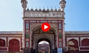 چنیوٹ کی 300 سال پرانی مسجد، فن تعمیر کا شاہکار چنیوٹ کی 300 سال پرانی مسجد، فن تعمیر کا شاہکار