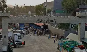 پاک افغان بارڈر کی بندش سے خیبرپختونخوا کو 2.5 ارب روپے کا نقصان پاک افغان بارڈر کی بندش سے خیبرپختونخوا کو 2.5 ارب روپے کا نقصان