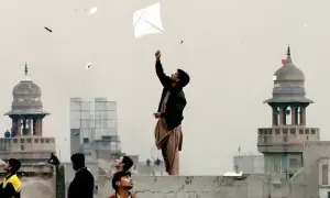 بسنت منانے کے لیے جگہ مقرر، خلاف ورزی کی نشان دہی کرنے والے کو انعام کا اعلان بسنت منانے کے لیے جگہ مقرر، خلاف ورزی کی نشان دہی کرنے والے کو انعام کا اعلان