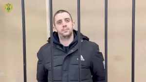Russia sentences Briton who fought for Ukraine to 13 years in prison camp Russia sentences Briton who fought for Ukraine to 13 years in prison camp