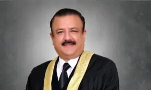 جعلی ڈگری کیس: اسلام آباد ہائی کورٹ کے جج جسٹس طارق جہانگیری نااہل قرار جعلی ڈگری کیس: اسلام آباد ہائی کورٹ کے جج جسٹس طارق جہانگیری نااہل قرار