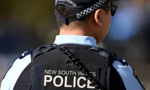 آسٹریلیا میں یہودی تقریب پر بھارتی دہشت گرد کا حملہ، مزید 7 افراد گرفتار آسٹریلیا میں یہودی تقریب پر بھارتی دہشت گرد کا حملہ، مزید 7 افراد گرفتار