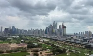 دبئی میں شدید بارش، معمولاتِ زندگی مفلوج، ورک فرام ہوم پالیسی نافذ دبئی میں شدید بارش، معمولاتِ زندگی مفلوج، ورک فرام ہوم پالیسی نافذ