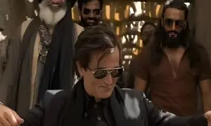 &rsquo;دھرندھر&lsquo; کے بعد اکشے کھنہ اور رنویر سنگھ دیگر فلموں سے آؤٹ