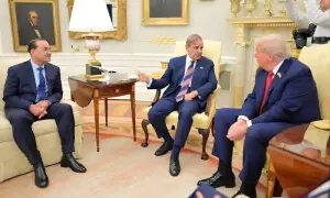 پاکستان پھر سے عالمی توجہ کا مرکز بن گیا، امریکی جریدے کا اعتراف