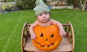 رحم سے باہر حمل ٹھہرنے کا واقعہ، ایک بچے کی پیدائش کا معجزاتی کیس رحم سے باہر حمل ٹھہرنے کا واقعہ، ایک بچے کی پیدائش کا معجزاتی کیس