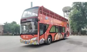 کراچی میں نصف صدی بعد ڈبل ڈیکر بس سروس دوبارہ شروع، کرایہ کتنا ہوگا؟