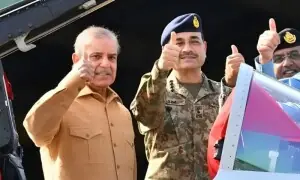 2025 پاکستان کا ’بینر ایئر‘، عالمی طاقتوں کا ملک کو سلام 2025 پاکستان کا ’بینر ایئر‘، عالمی طاقتوں کا ملک کو سلام