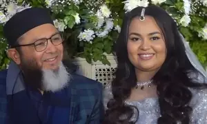 سابق کرکٹر مشتاق احمد کی بیٹی کی شادی، تصاویر اور ویڈیوز وائرل سابق کرکٹر مشتاق احمد کی بیٹی کی شادی، تصاویر اور ویڈیوز وائرل