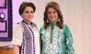 اسما عباس کی بشریٰ انصاری کے الفاظ کو غلط انداز میں پیش کرنے پر تنقید اسما عباس کی بشریٰ انصاری کے الفاظ کو غلط انداز میں پیش کرنے پر تنقید