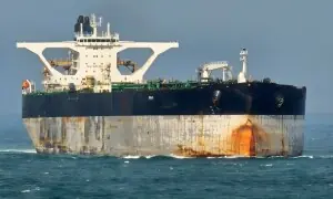 روس نے وینزویلا کے آئل ٹینکر کی حفاظت کے لیے آبدوز اور جہاز روانہ کر دیے روس نے وینزویلا کے آئل ٹینکر کی حفاظت کے لیے آبدوز اور جہاز روانہ کر دیے