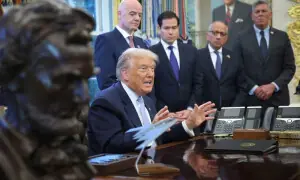 ایران پر حملہ یا سفارت کاری پر غور، وائٹ ہاؤس میں اختلاف