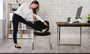 آفس کرسی پر مستقل بیٹھنا آپ کو کن کن بیماریوں میں مبتلا کرسکتا ہے