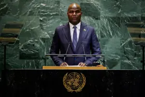 Floods force thousands to flee in Mozambique, president cancels Davos trip