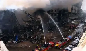 گل پلازہ میں آگ کیسے لگی، ذمہ دار کون ہے؟ تحقیقاتی کیمٹی کا اجلاس طلب