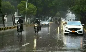 Rain-bearing system enters Pakistan, showers cool Lahore Rain-bearing system enters Pakistan, showers cool Lahore