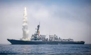 مشرق وسطیٰ میں امریکی فوج کی تاریخی تعیناتی، 800 سے زائد ٹوماہاک میزائل حملے کے لیے تیار