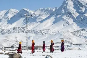 پاکستان کے بالائی علاقوں میں برف باری