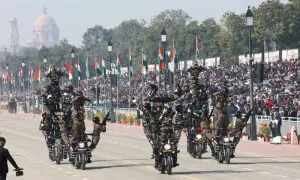 بھارت میں یومِ جمہوریہ پریڈ، ملٹری پرفارمنس پر مِیمز کی بھرمار