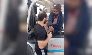 آغا سراج درانی کے مبینہ بھانجے نے کار لفٹر پر پستول تان لی