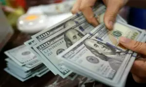 ٹرمپ کے ایک بیان نے ڈالر کی قیمت گرا دی ٹرمپ کے ایک بیان نے ڈالر کی قیمت گرا دی