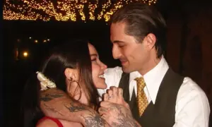 Dove Cameron shares her untraditional wedding plans with fiancé Damiano David Dove Cameron shares her untraditional wedding plans with fiancé Damiano David