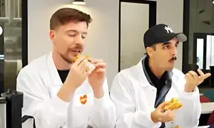 لیبارٹری میں بنا مصنوعی چکن، مسٹر بیسٹ کی ویڈیو نے سب کو حیران کردیا