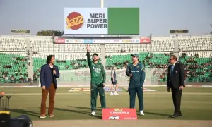 First T20 match: Pakistan win toss, decide to bat first
