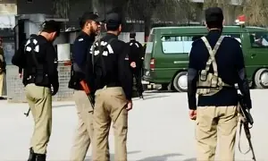 کوئٹہ میں پولیس موبائل پر مسلح افراد کا حملہ، 3 اہلکار شہید