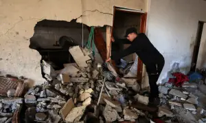 Israeli air strikes in Gaza kill at least 12, including children