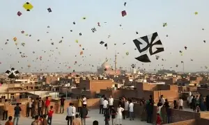 بسنت کی تیاریاں: لاہور کے اسپتالوں کو ہائی الرٹ رکھنے کی ہدایات