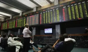 Bullish surge lifts Pakistani stock index by over 2100 points
