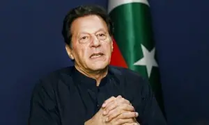 عمران خان کا آپریشن نہیں ہوا، صرف انجیکشن لگے: وزیرِ قانون